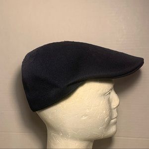 Kangol Navy Blue men’s hat, light weight, size medium 38.8 cm circumference,